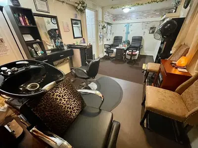 Valerie's Salon & Day Spa