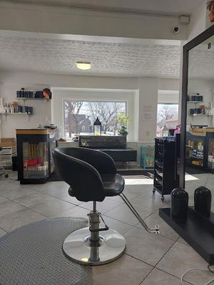 Evelyn's Beauty Salon