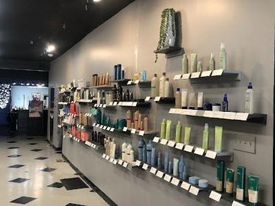 Strandz Salon & Threadz Boutique