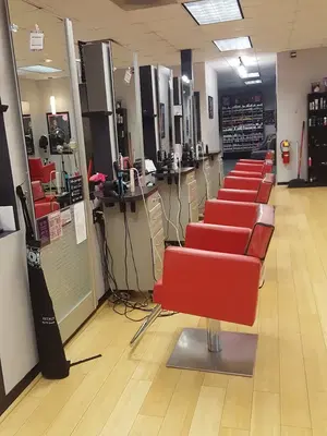 Salon Wow