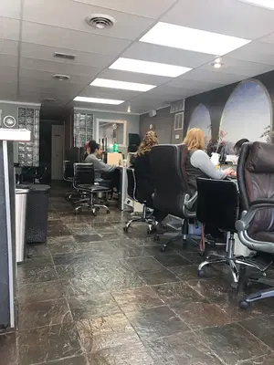 Maisunami Nails & Spa