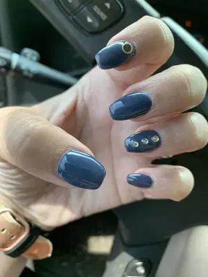Bing Nails