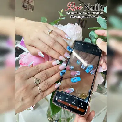 Rose Nails