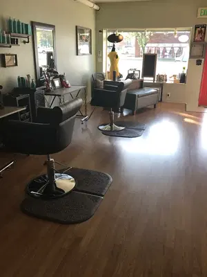 Nora's Hair Boutique