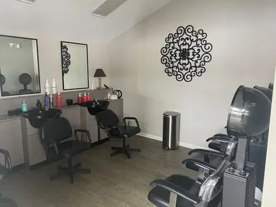 Mane Event Hair Salon