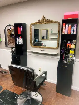 Head Shots Hair Studio