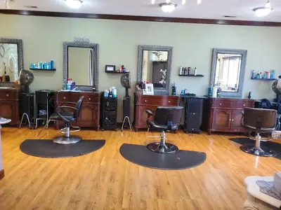 Maddison Taylor Salon