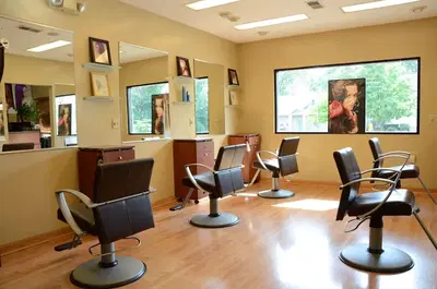 Studio 4 Salon