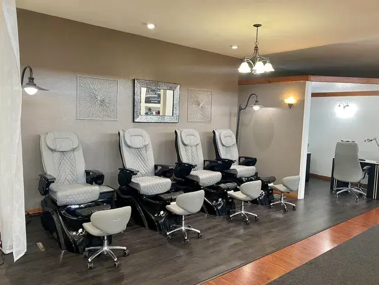 Salon Essentials Salon & Spa in Manhattan, KS - 574 Reviews