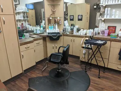 Sola Salon Studios