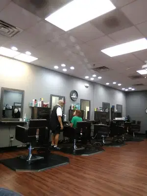 Studio 8 the Salon