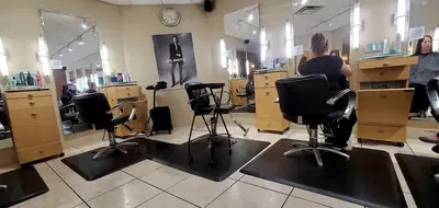 Par Exsalonce Salon & Day Spa