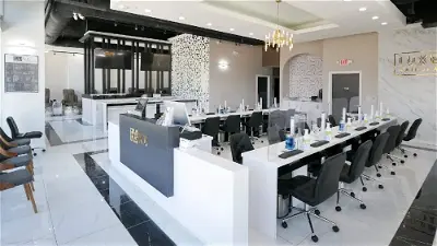 Luxe Nail Spa in Overland Park