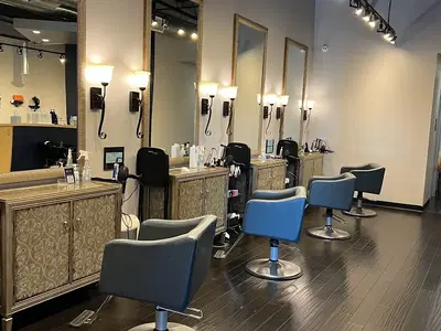 Bella Dea Salon And Boutique