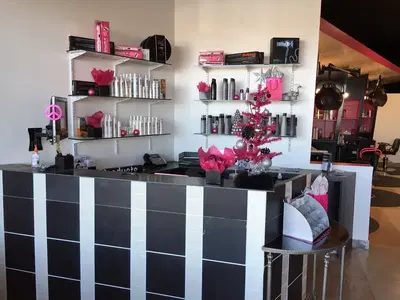 Pinkie Couture