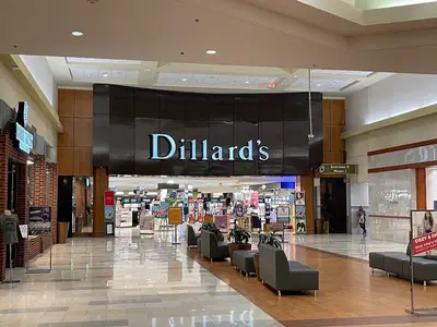Dillard's Salon & Spa at Fayette Mall Aveda / Lanza