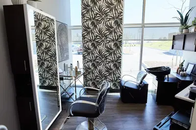 MY SALON Suite Patchen Square