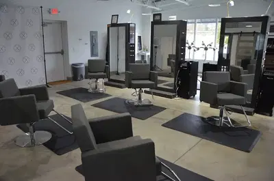 C Leigh C Salon