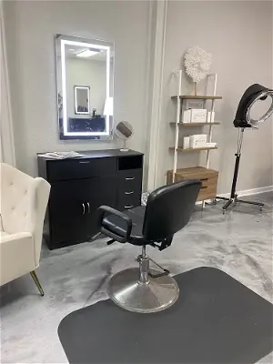 The Salon Suite