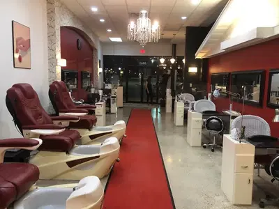 Roman's NAILSpa