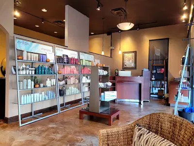 Georgy's Salon & Spa