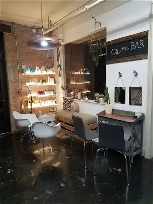The Beauty Bar Salon LLC