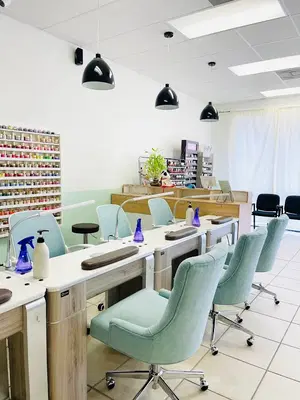 Paradise Hair & Nail Bar