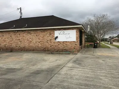 Volume Salon