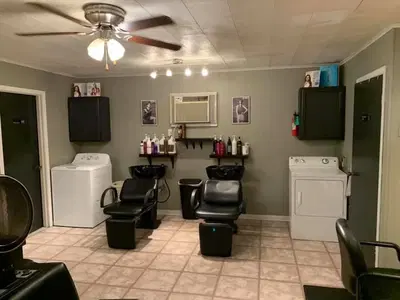 Southern Chic Salon LLC