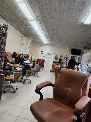 D&N Nail Salon