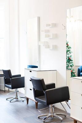 Salon Inez