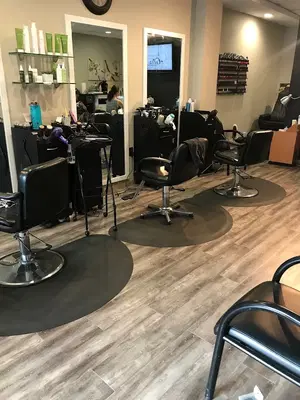 Salon BellaMar