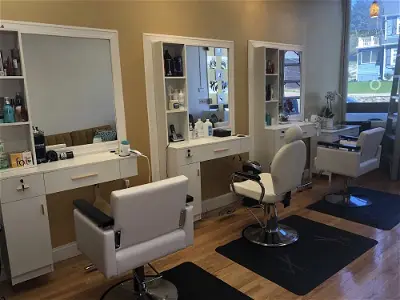 Farah Beauty Salon