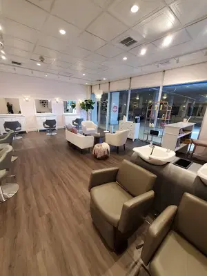 Station 34 Salon