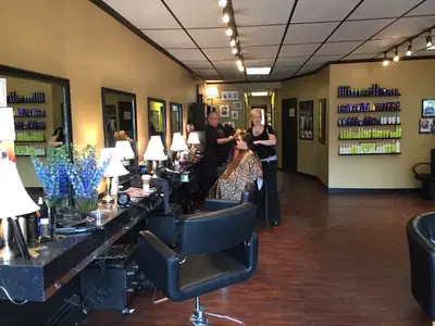 Novita Salon and Spa