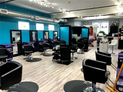Vivid Salon