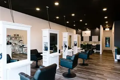 Cut To The Chase Salon & Spa