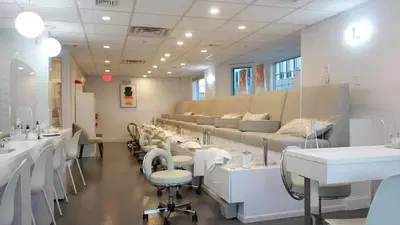 Malis Nails Boutique