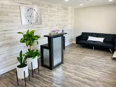 Simply Chic Beauty Salon
