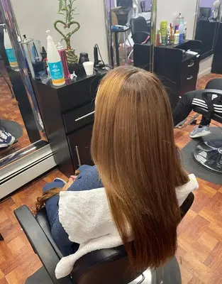 Indhira hairstylist