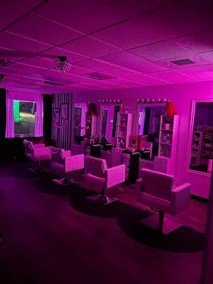 Chris Beauty Salon & Spa
