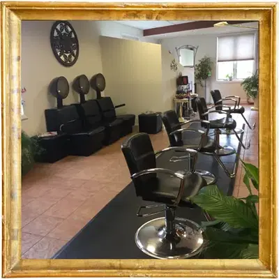 Studio 13 Full service Salon