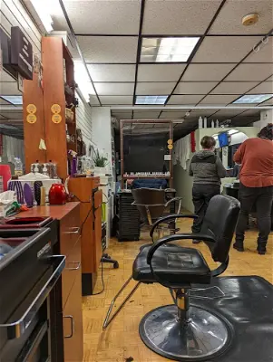 Carlos Hair Salon