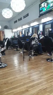 7 Star Beauty Salon