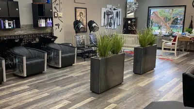 Salon on the Hill