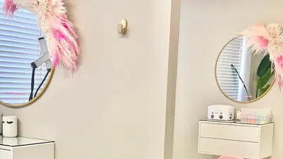 Blanc and Bronze Beauty Studio