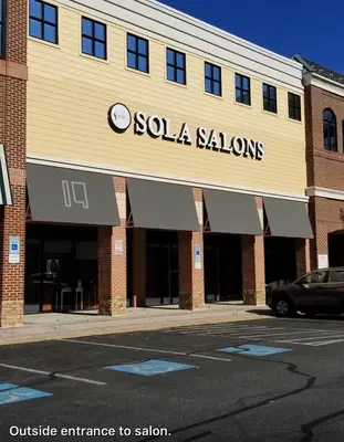 Tiny HeadQuarters Salon