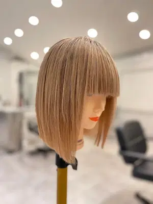 Hugo Salon