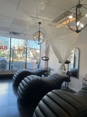 XO BEAUTY BAR
