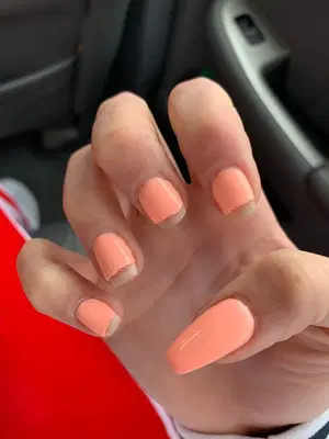 Lee Nails